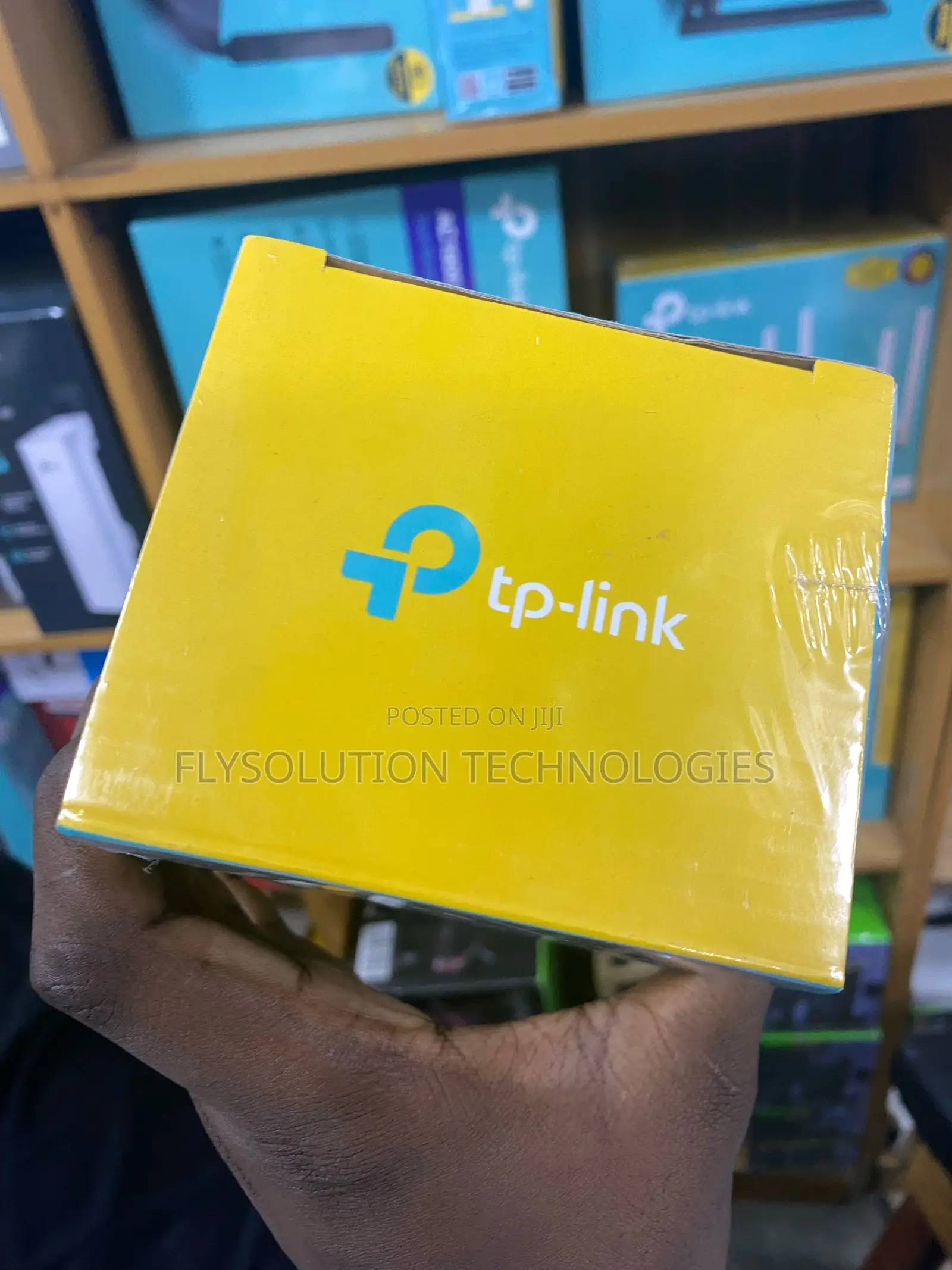 Tp-Link Tl-Wa860re N300 Wi-Fi Range Extender With Ac Passthrough