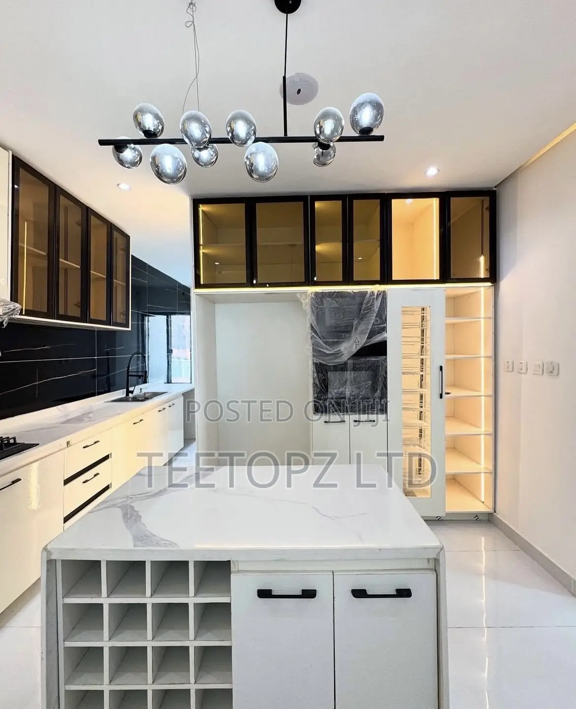 Kitchen Cabinet