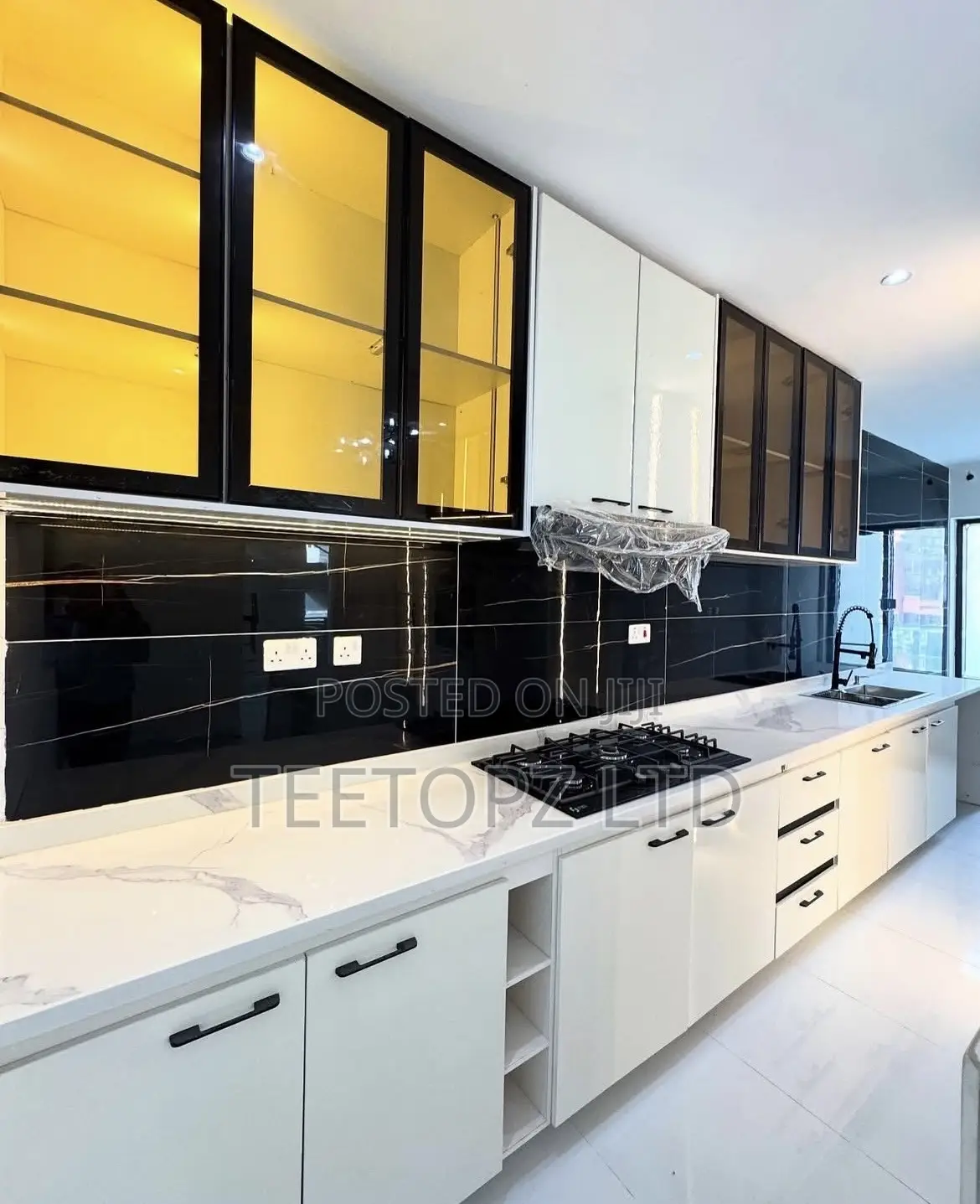 Kitchen Cabinet