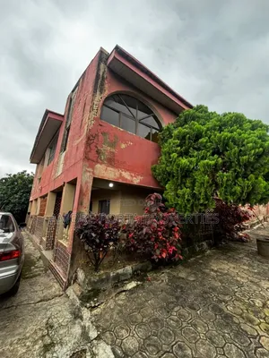 7bdrm Duplex in Tobi Rentals, Eleyele for sale