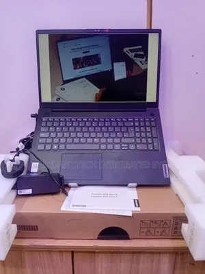 New Laptop Lenovo IdeaPad S10-3t 8GB Intel Core i3 SSD 256GB
