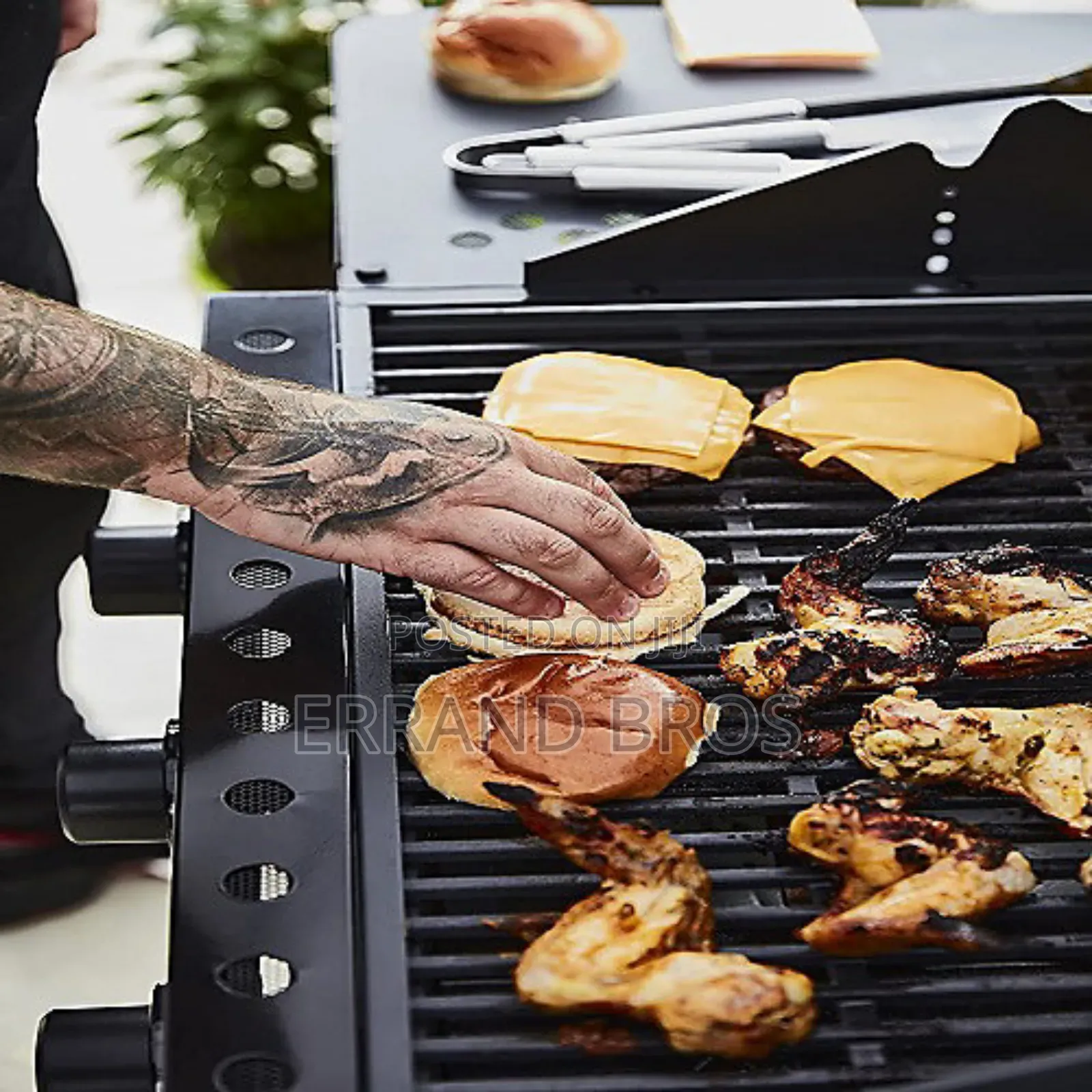 3 Burner Gas BBQ With Side Burner
