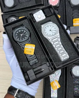 Quality Men's Watches With Strap Remover and Extra Battery.