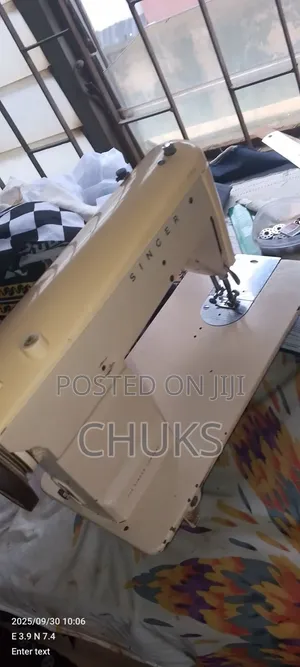 Singer Sewing Machine