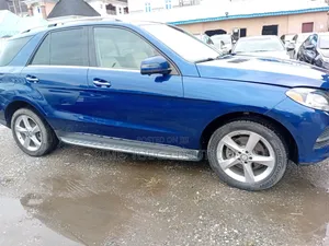 Mercedes-Benz GLE-Class GLE 350 2017 Blue