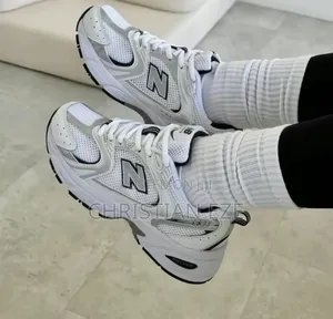 New Balance 530