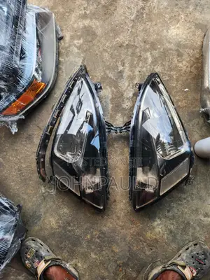 Head Lamp Honda Accord 05 Fancy