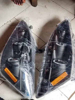 Honda Head Lamp 05 Accord Fancy