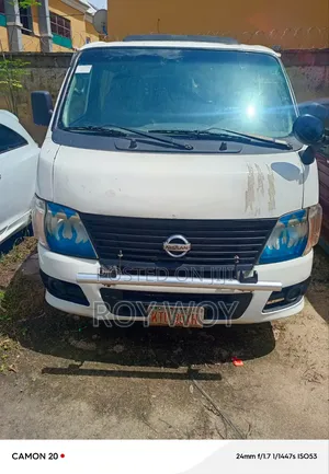 Nissan Caravan (Urvan) 1996 White