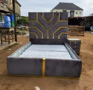Quality 6 X 6ft High Back Rest Padded Bedframe.