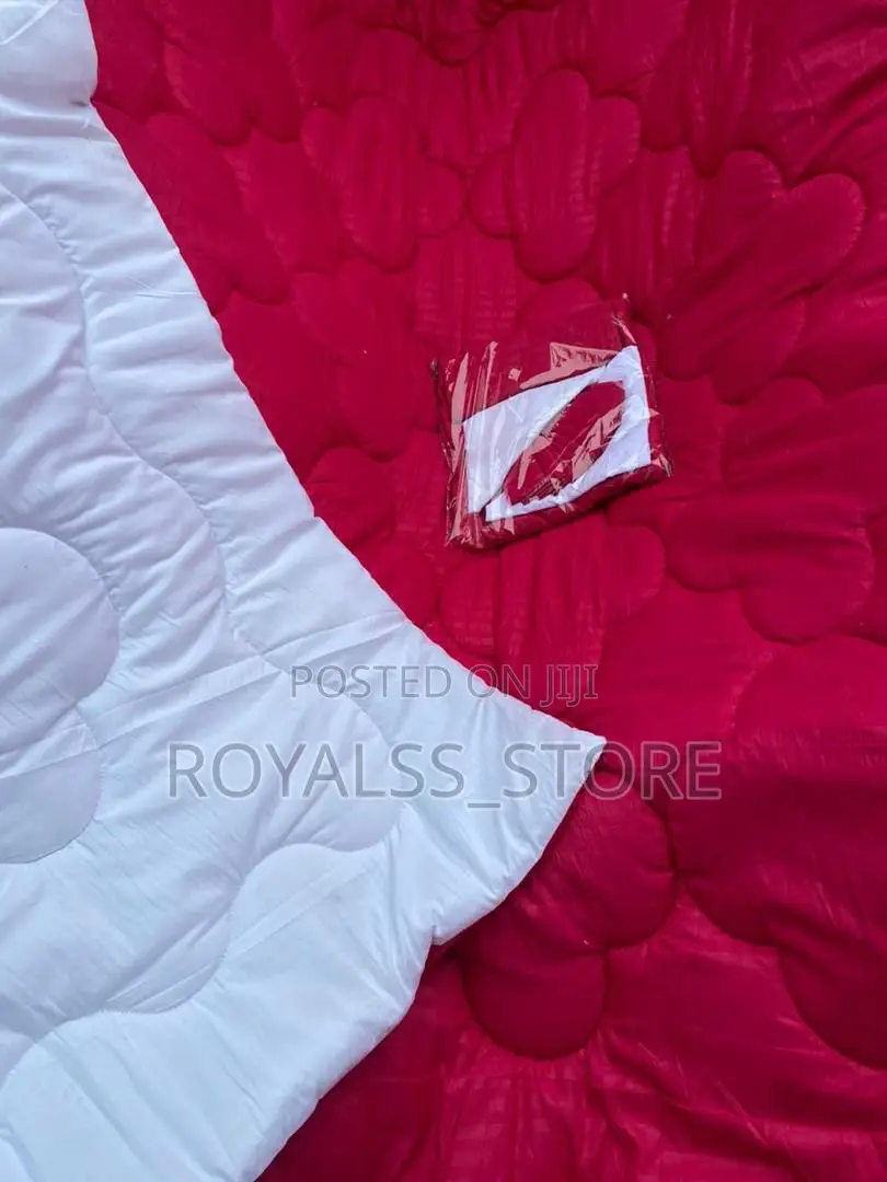 Reversible 2 Sided Design Duvet Set (6x6)
