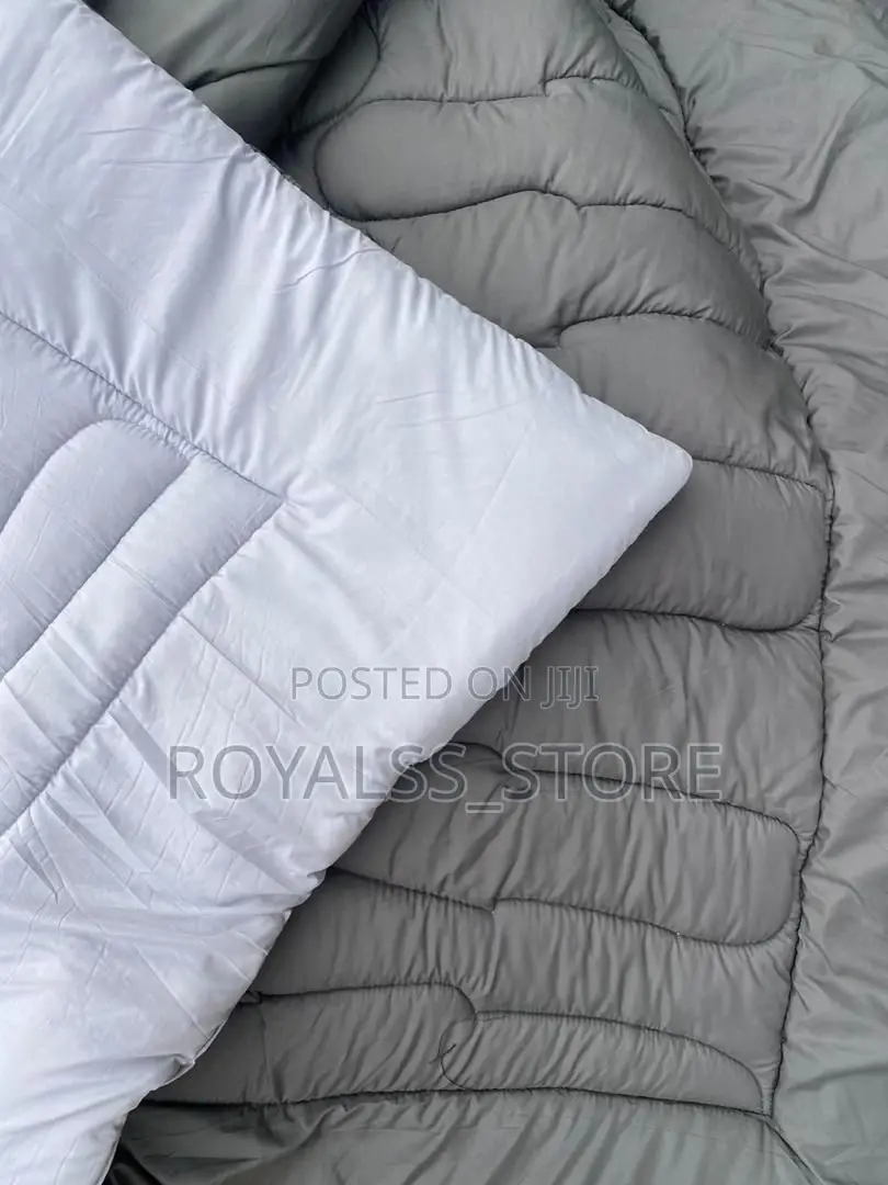 Reversible 2 Sided Design Duvet Set (6x6)