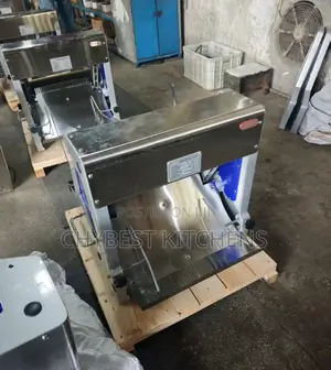 Bread Cutting Machine