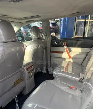 Toyota Highlander Limited 2012 Gray