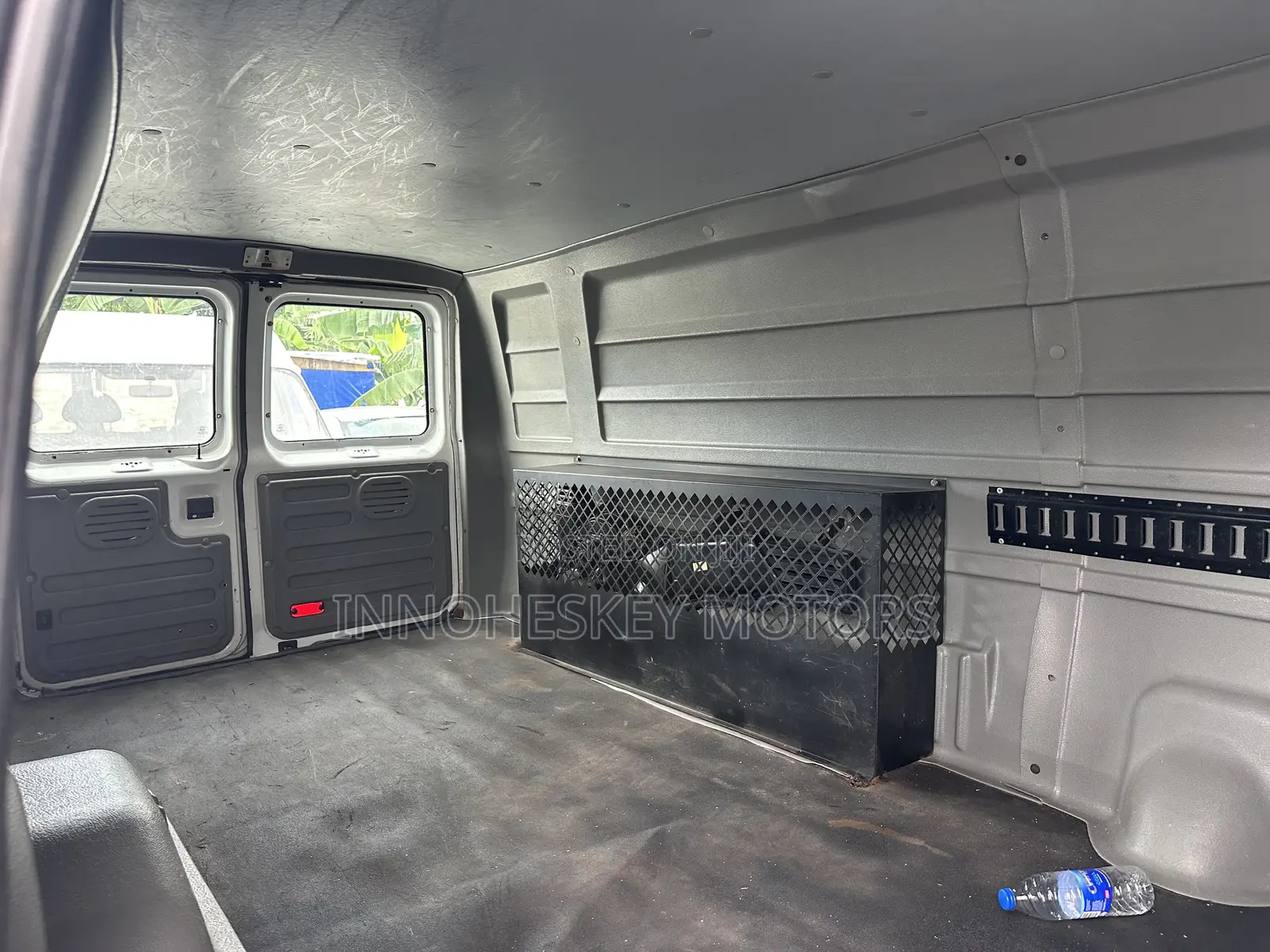 Ford E250 2012 White