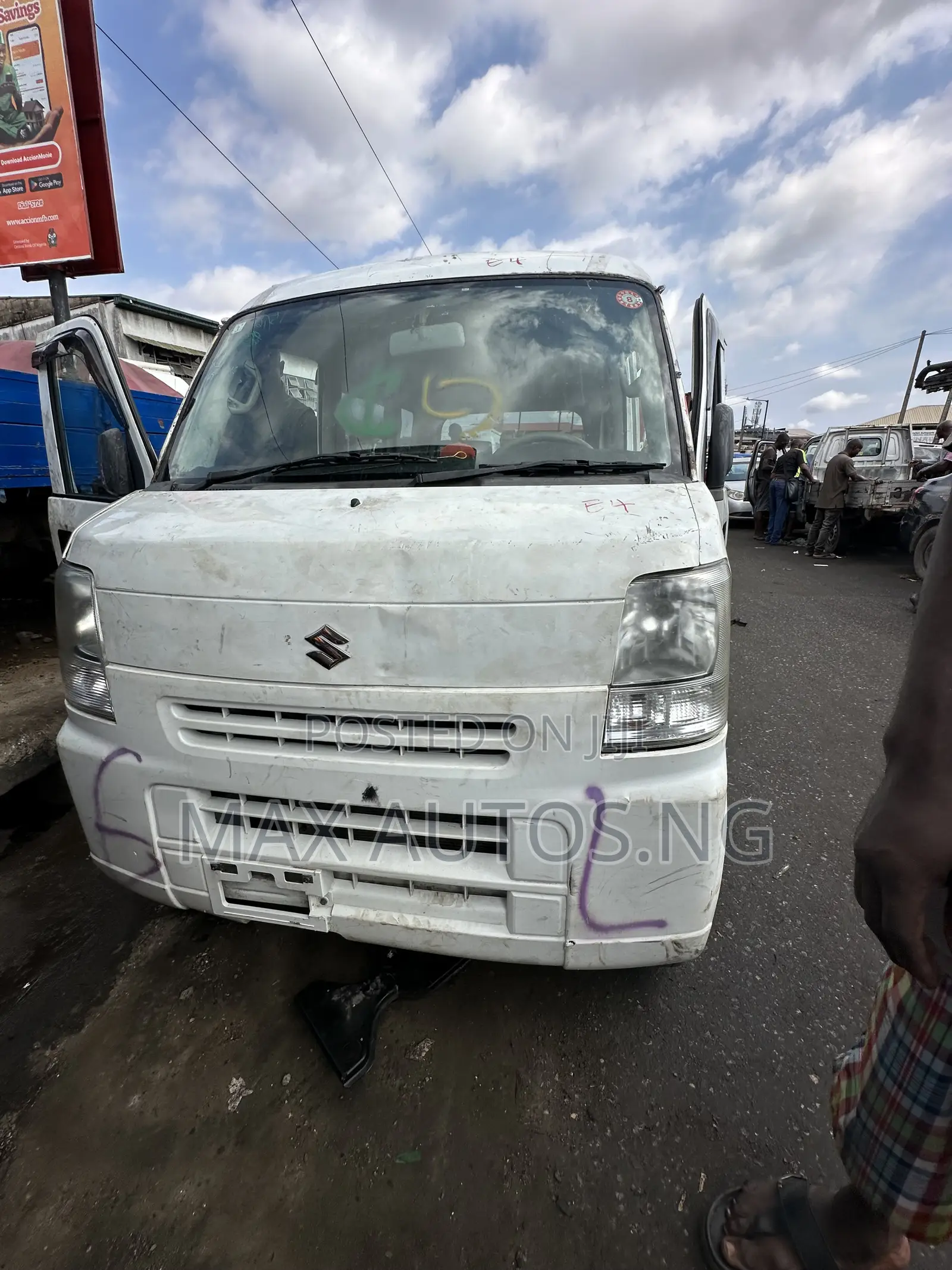 Suzuki Every 2010 White