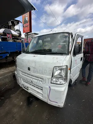 Suzuki Every 2010 White