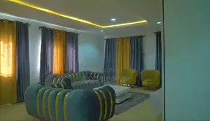 369773zl - 3 Bedroom Shortlet in Magodo Gra