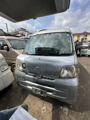 Daihatsu Hijet 2010 Silver