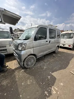 Daihatsu Hijet 2010 Silver