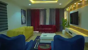 370994sp - 3 Bedroom Shortlet in Magodo Gra