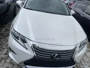 Lexus ES 350 FWD 2017 White