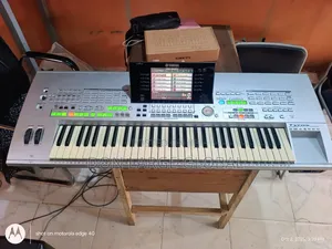 Yamaha Tyros 2 Keyboard