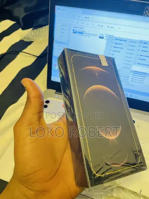 New Apple iPhone 12 Pro Max 128 GB Gold