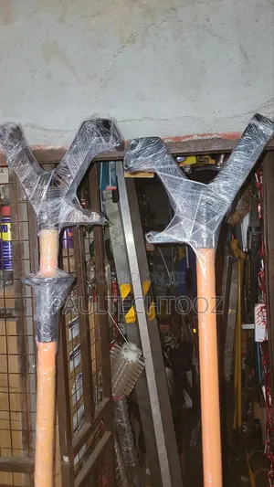 Push/Pull Safely Insulated Sticks