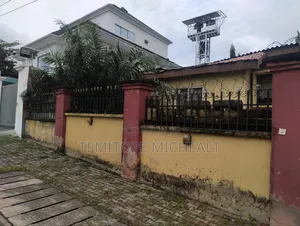 4bdrm Bungalow in Wuse Zone for sale
