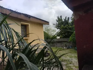 4bdrm Bungalow in Wuse Zone for sale