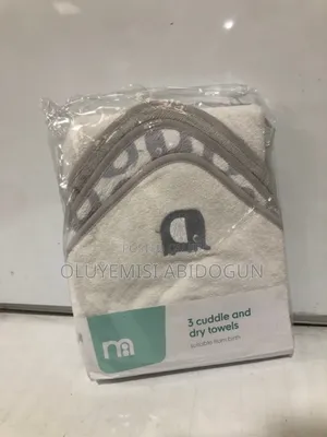 Mothercare Cuddle and Dry