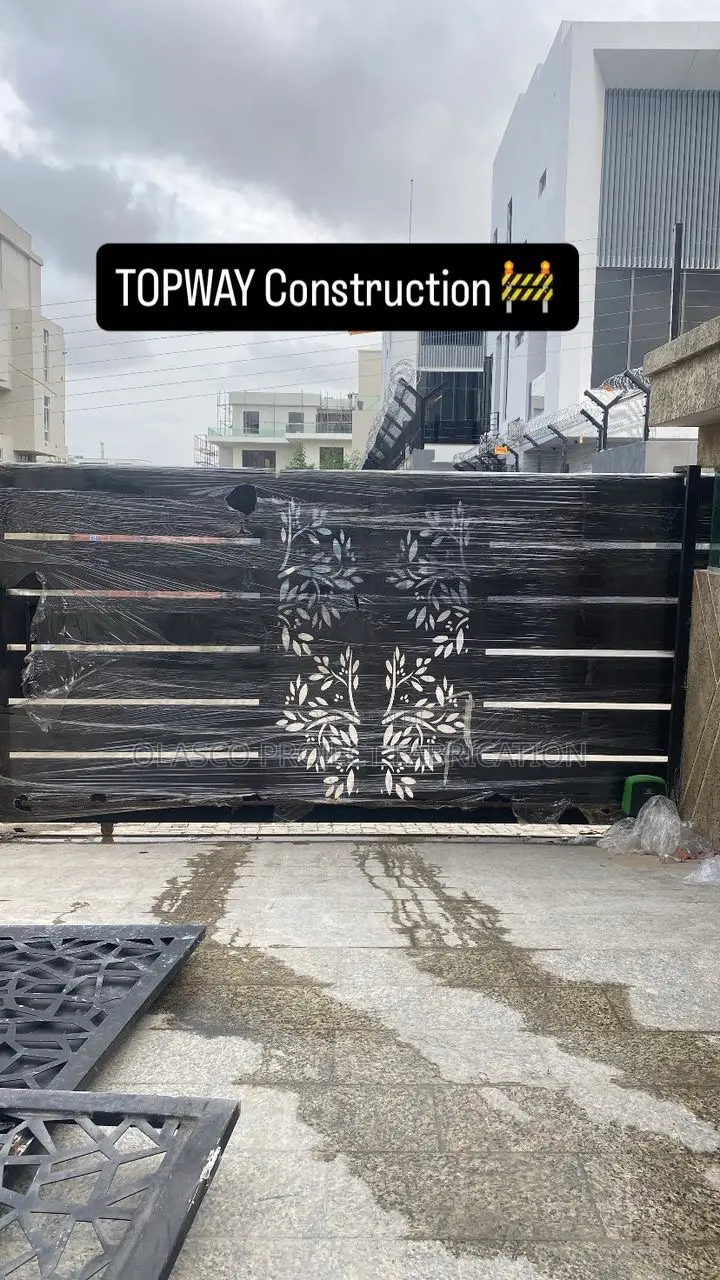 Flower Design Gate