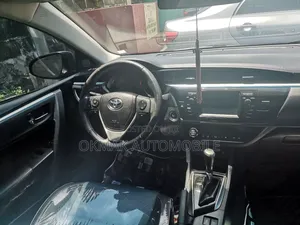 Toyota Corolla S 4dr Sedan (1.8L 4cyl CVT) 2015 Blue