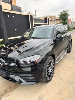 Mercedes-Benz GLE-Class 2022 Black