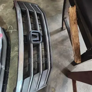 Front Grill Hhonda Crostor 2010