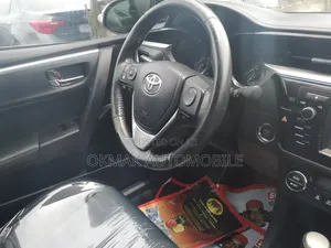 Toyota Corolla S 4dr Sedan (1.8L 4cyl CVT) 2015 Black