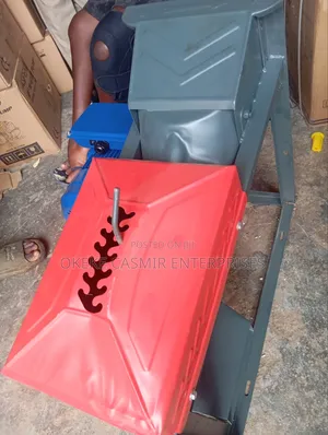 Maze Thresher Machine
