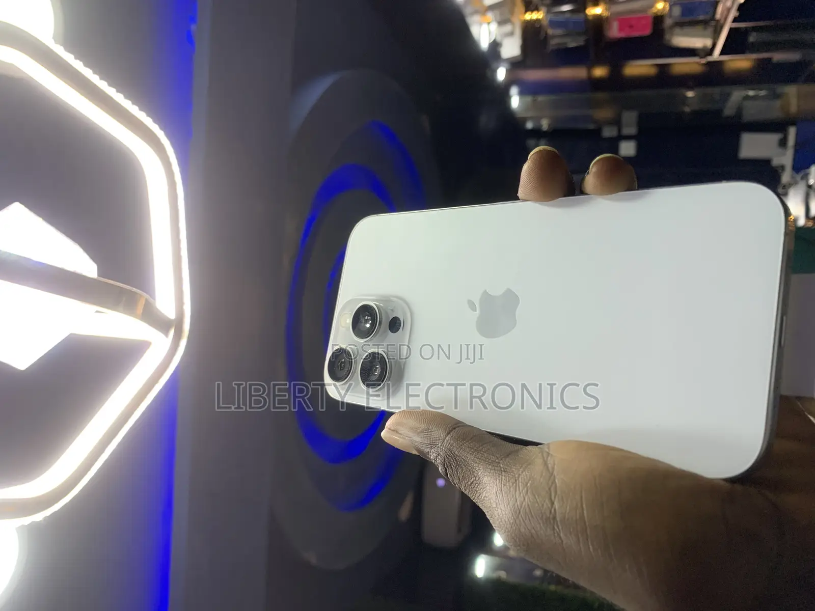 Apple iPhone 16 Pro Max 256 GB White