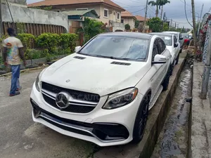 Mercedes-Benz GLE-Class 2017 White