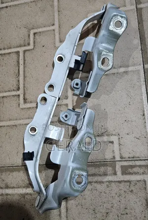 Burnet Inches Camry 013