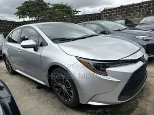 Toyota Corolla 2021 Silver