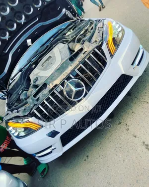 Headlight For Mercedes Benz C300