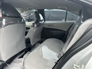 Toyota Corolla 2021 Silver