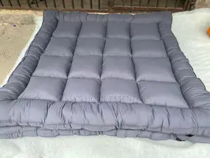 Affordable Soft Bed / Mattress Topper