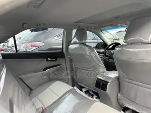 Toyota Camry 2014 Silver