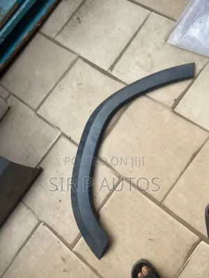 All Model of Mercedes Benz Fender Chrome Are Available