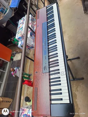 Yamaha P120 Piano
