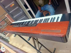 Yamaha P120 Piano