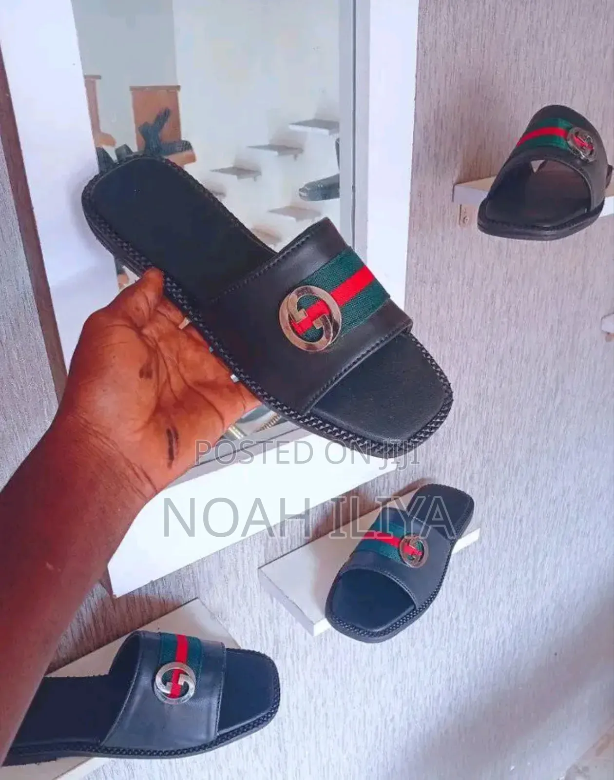 Slippers Palms
